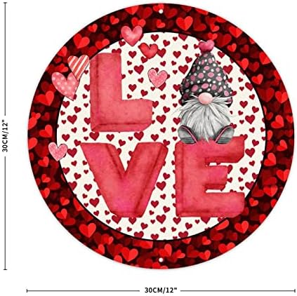 יום האהבה של Cowkisssign Love Gnome עגול קיר מתכת עגול שלט וורוד אדום פסי נקודה לב זר עיצוב קיר שלט