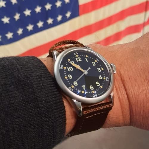 השעון האבוד של טום רייס - שעון יד מכני מתפתל אוטומטי מסוג 11 שעון צנחן ותיק - רצועת ניילון חומה עם מארז