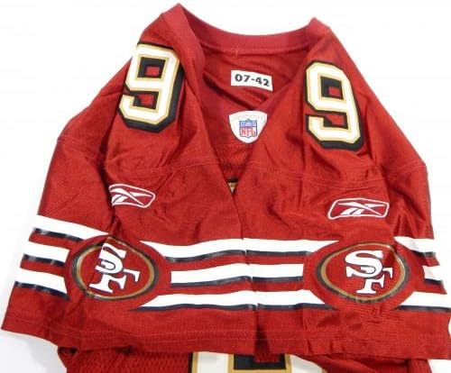 2007 סן פרנסיסקו 49ers 9 משחק הונפק אדום ג'רזי 42 DP37119 - משחק NFL לא חתום בשימוש בגופיות